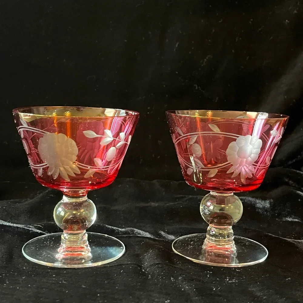 Glastonbury Lotus Cranberry champagne glasses.  Vintage 1920’s era,flashed cut‎